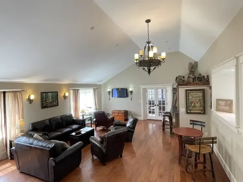 84 Cross Road Sharon NH 03458