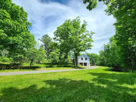 84 Cross Road Sharon NH 03458
