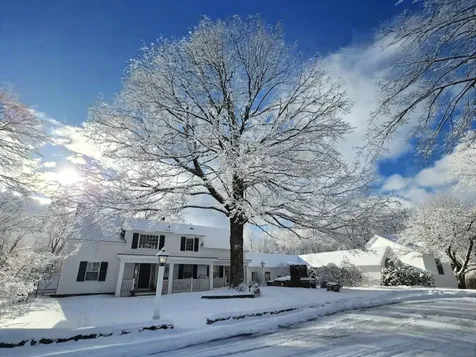 84 Cross Road Sharon NH 03458