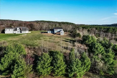 137 Snow Pond Road Concord NH 03301