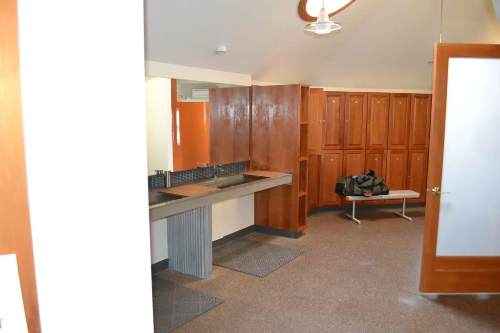 4B Newfane Circle Dover VT 05356