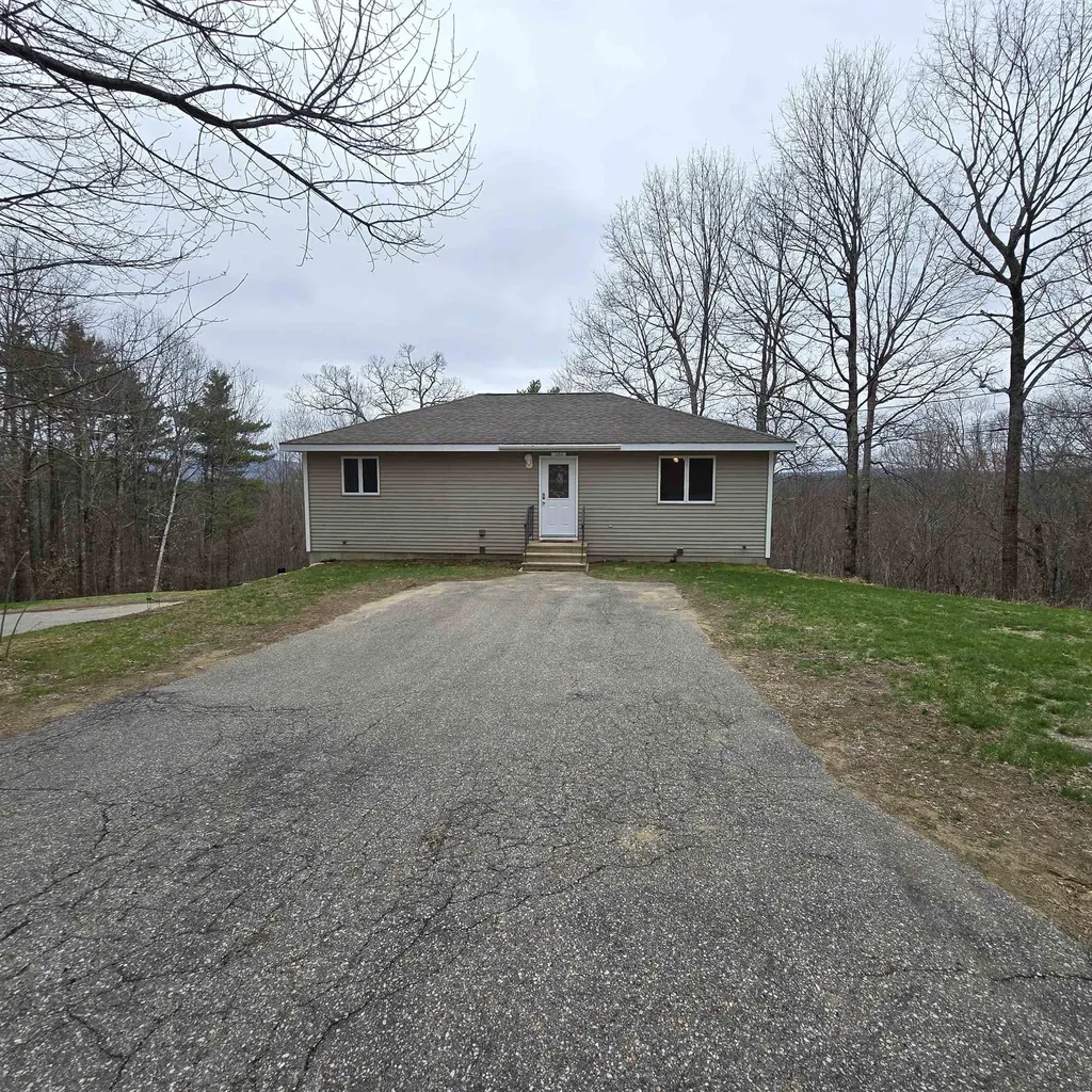 126 Range Road Alton NH 03809