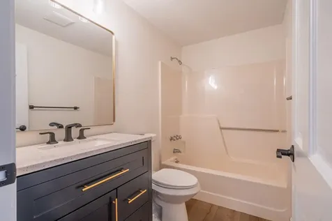 61 Sentry Way Merrimack NH 03054