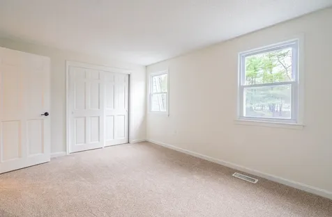 61 Sentry Way Merrimack NH 03054