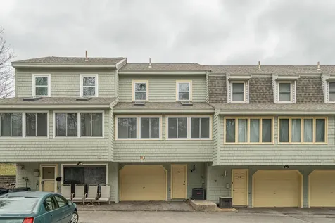 61 Sentry Way Merrimack NH 03054