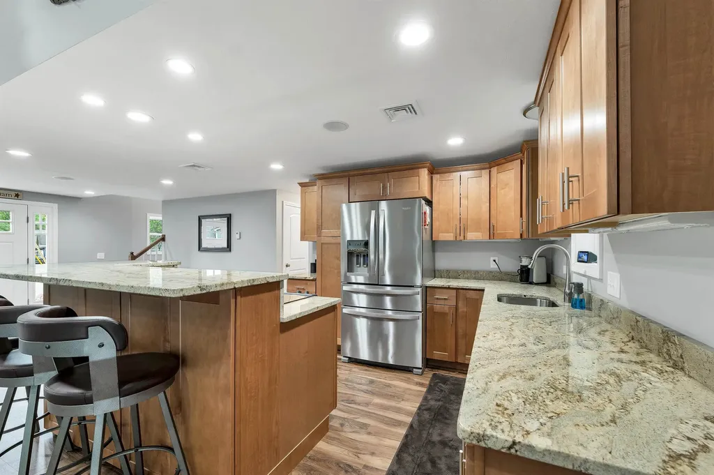 3 5th Street Belmont NH 03220