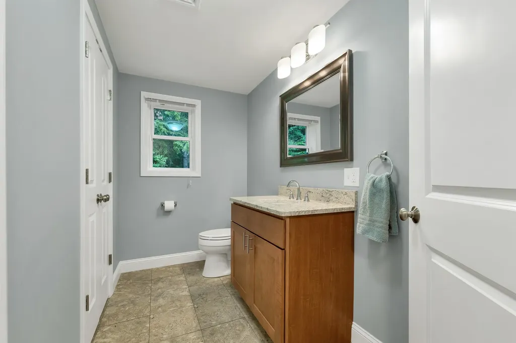 3 5th Street Belmont NH 03220