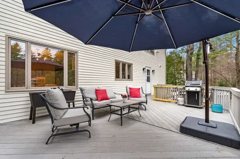 12 Magazine Street Bedford NH 03110