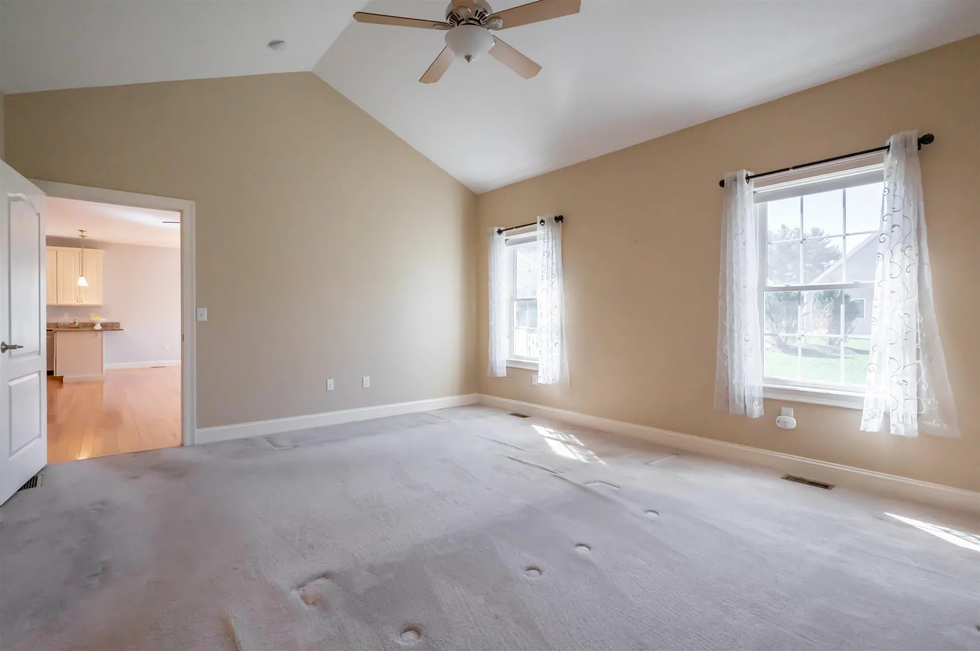 12 Torrey Pines Circle Plaistow NH 03865