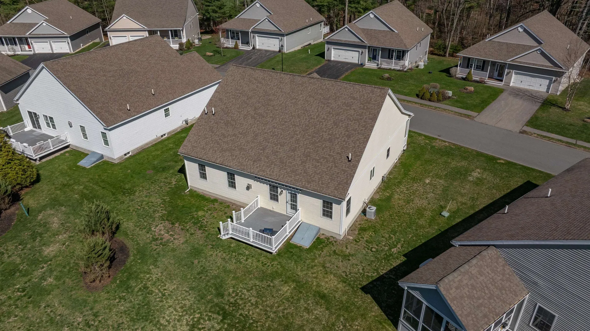 12 Torrey Pines Circle Plaistow NH 03865