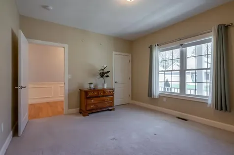 12 Torrey Pines Circle Plaistow NH 03865