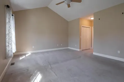 12 Torrey Pines Circle Plaistow NH 03865