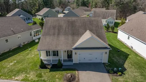 12 Torrey Pines Circle Plaistow NH 03865