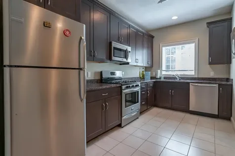 12 Torrey Pines Circle Plaistow NH 03865