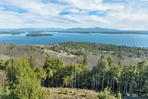39 Alpine Drive Gilford NH 03249