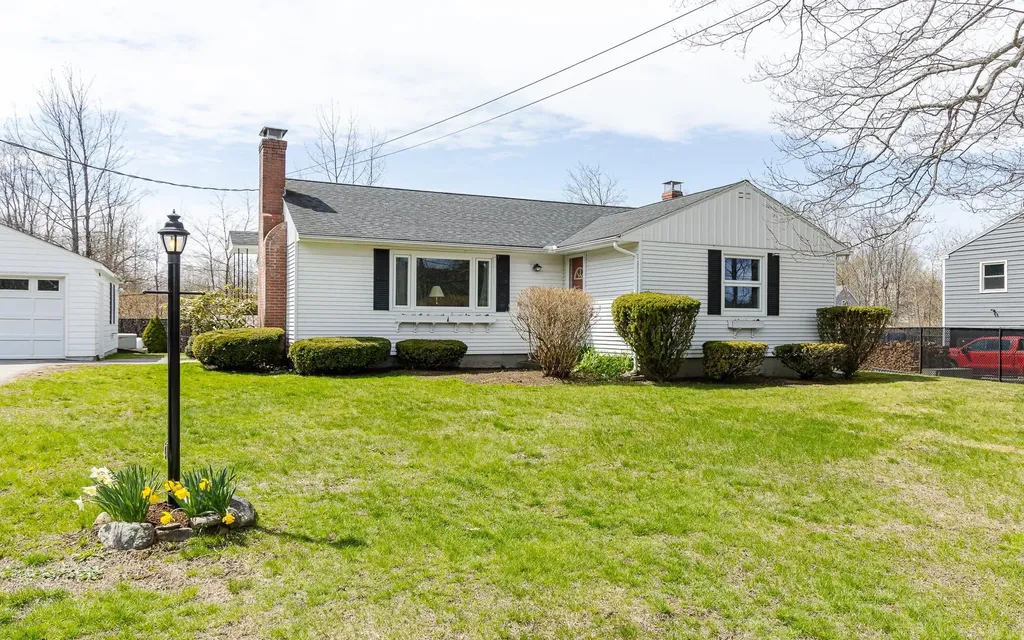 484 Chapman Road Keene NH 03431