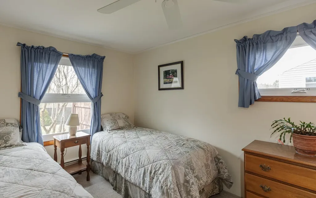 484 Chapman Road Keene NH 03431
