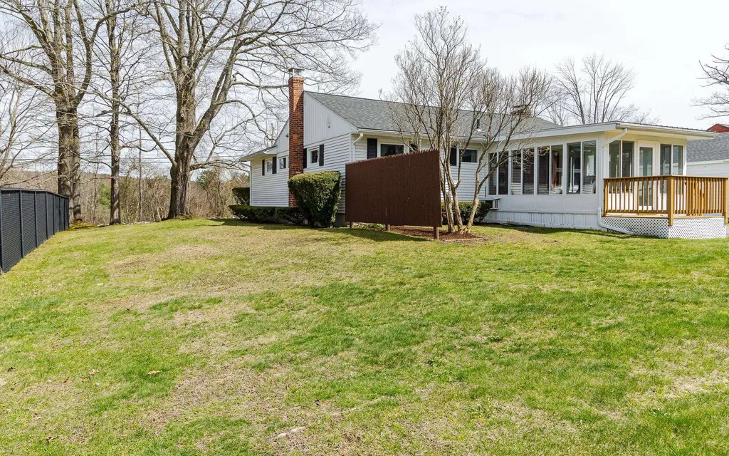 484 Chapman Road Keene NH 03431