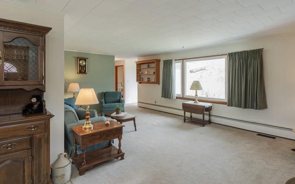 484 Chapman Road Keene NH 03431