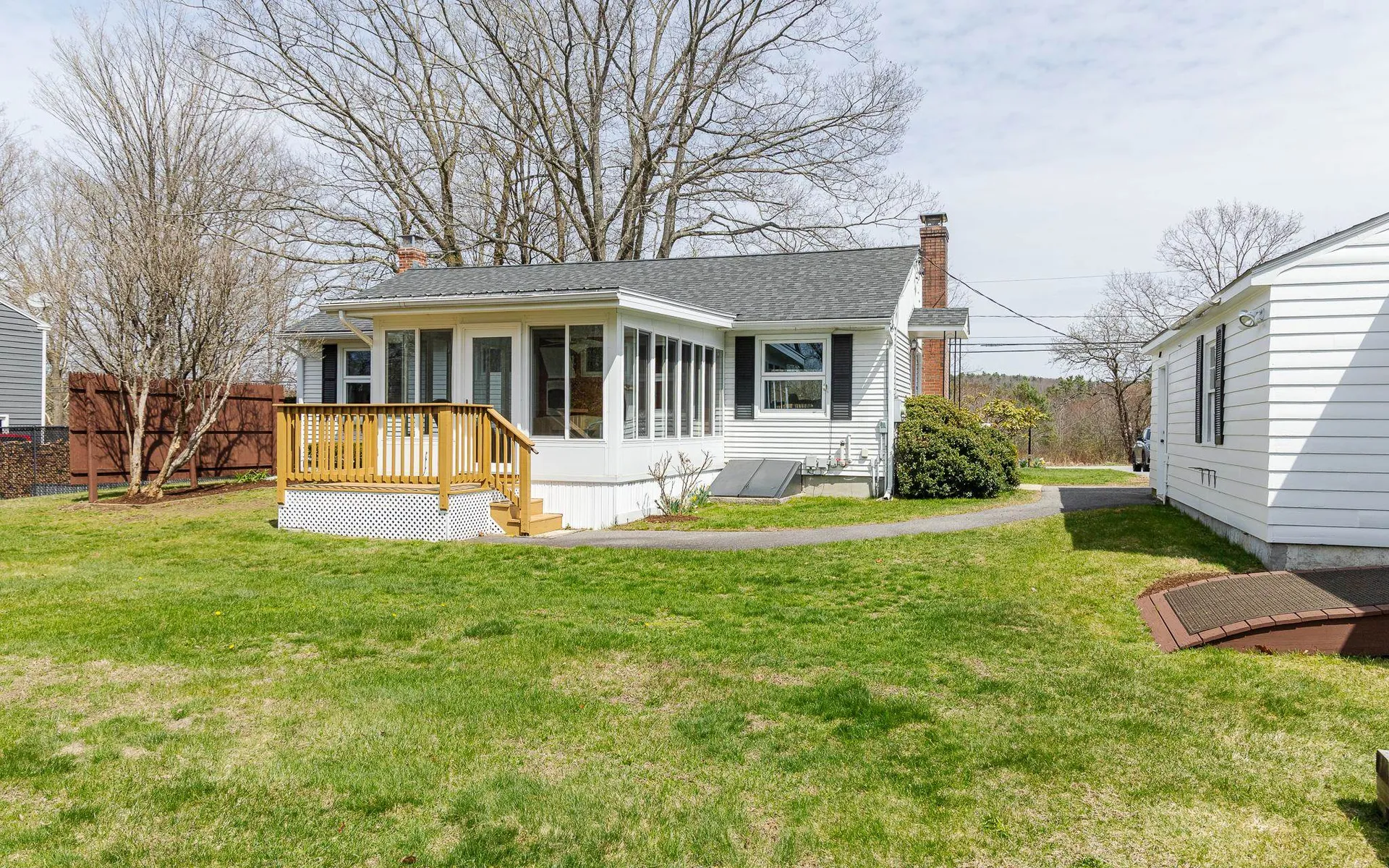 484 Chapman Road Keene NH 03431