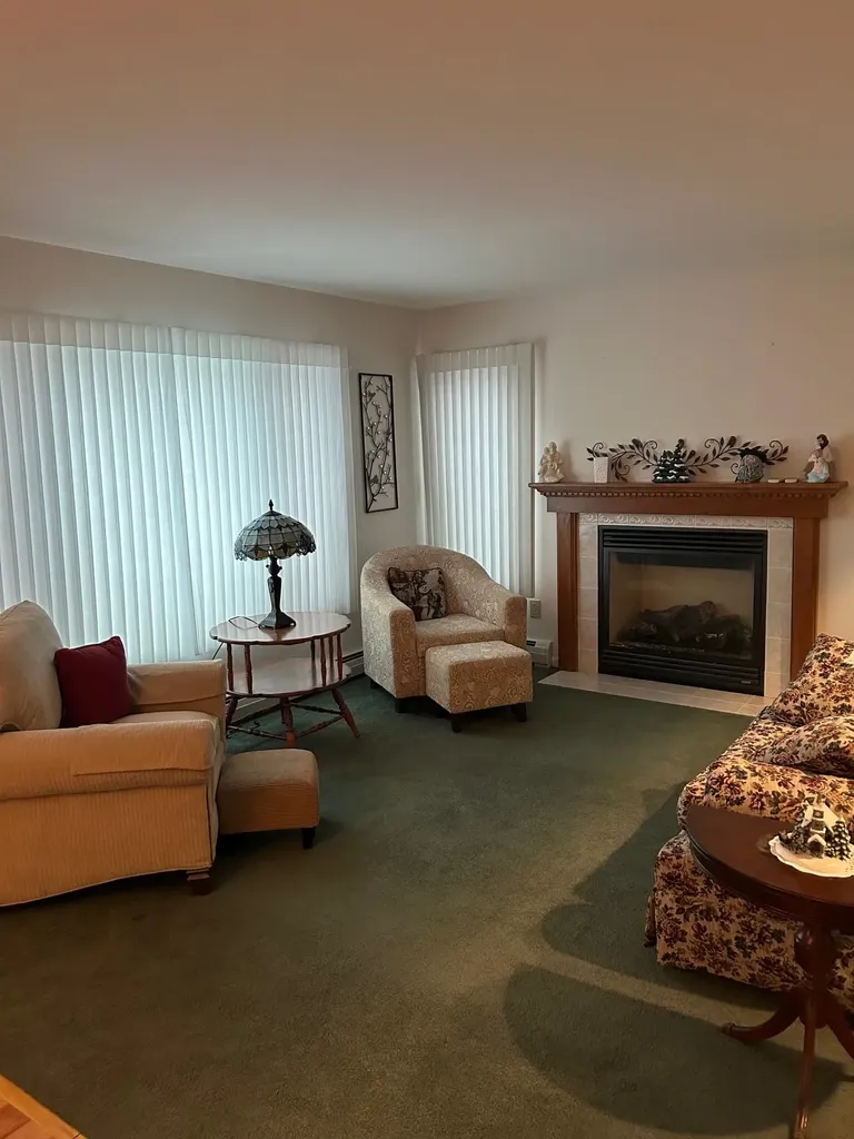 5 Ledgeview Way Plymouth NH 03264