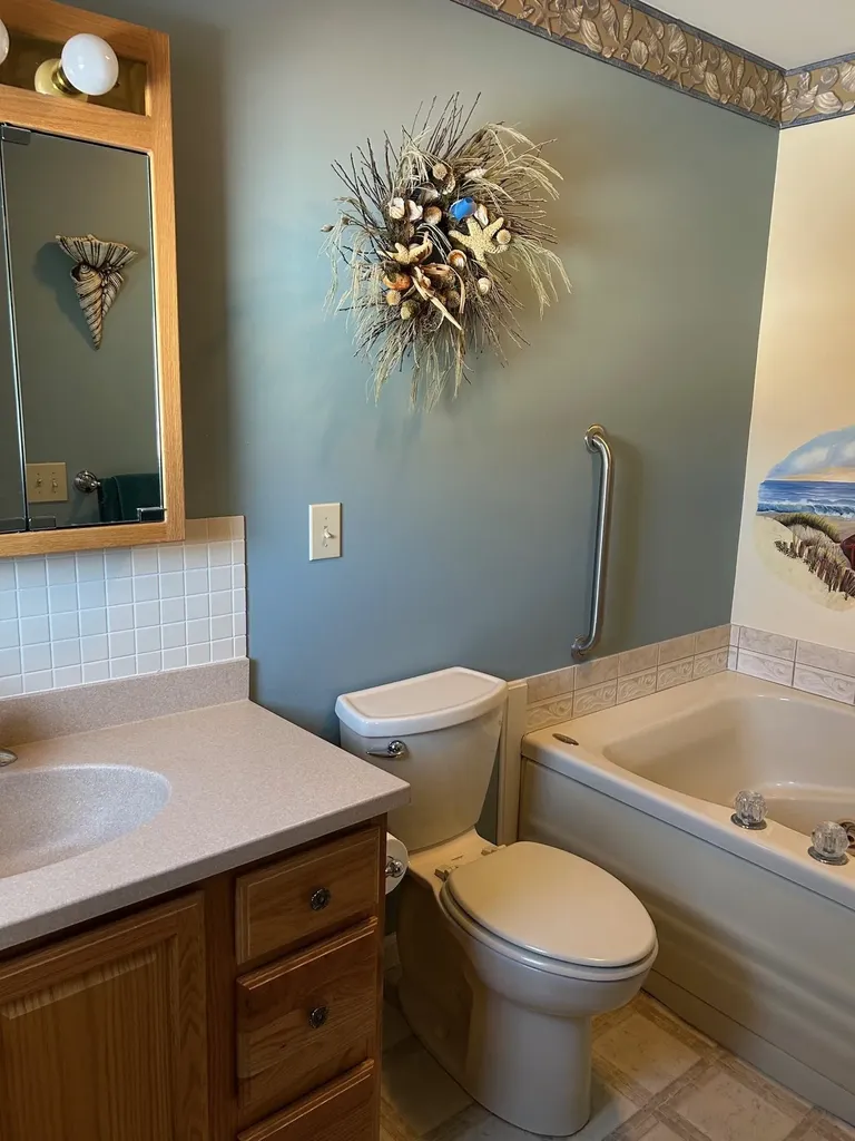 5 Ledgeview Way Plymouth NH 03264