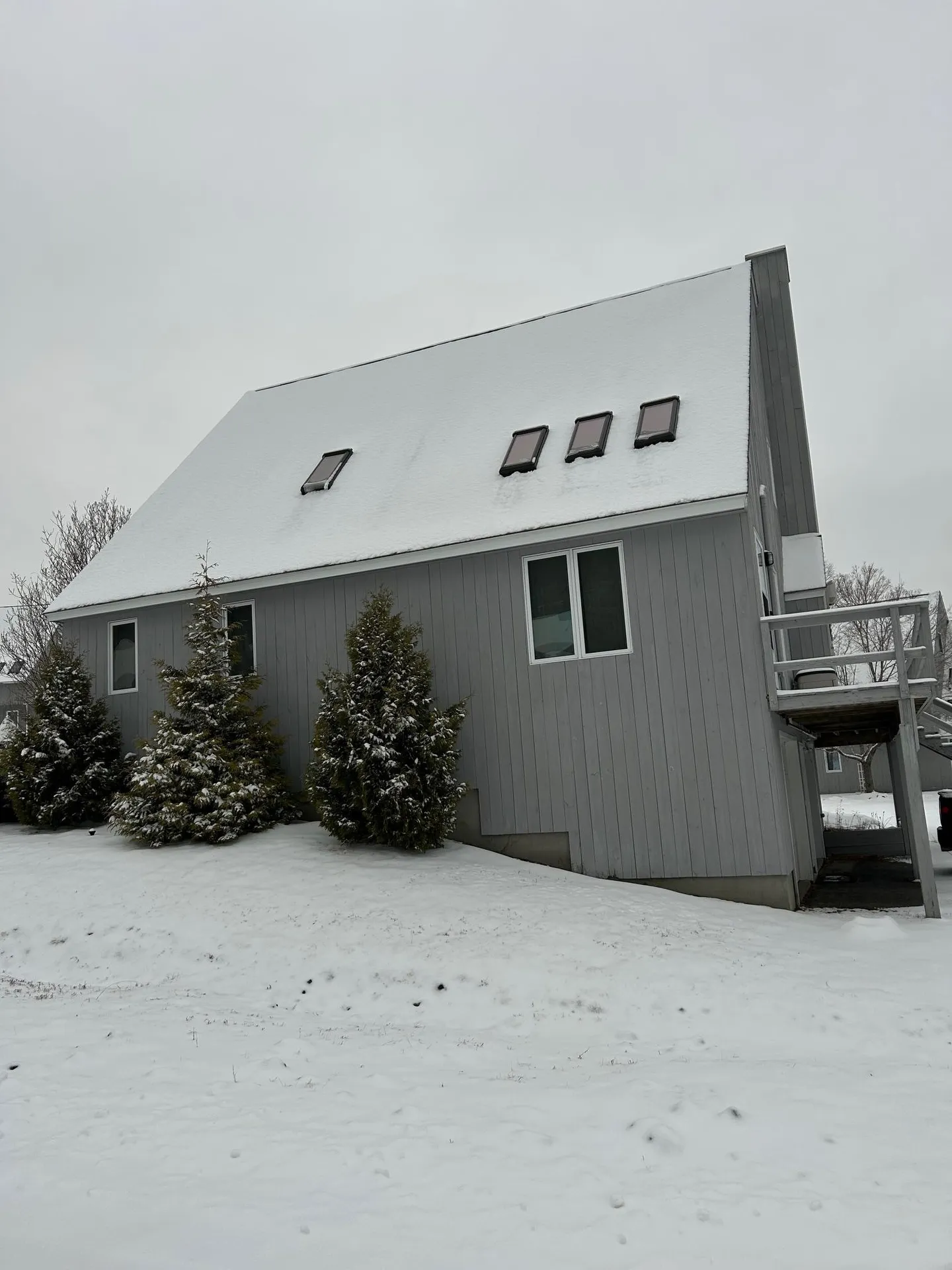 5 Ledgeview Way Plymouth NH 03264