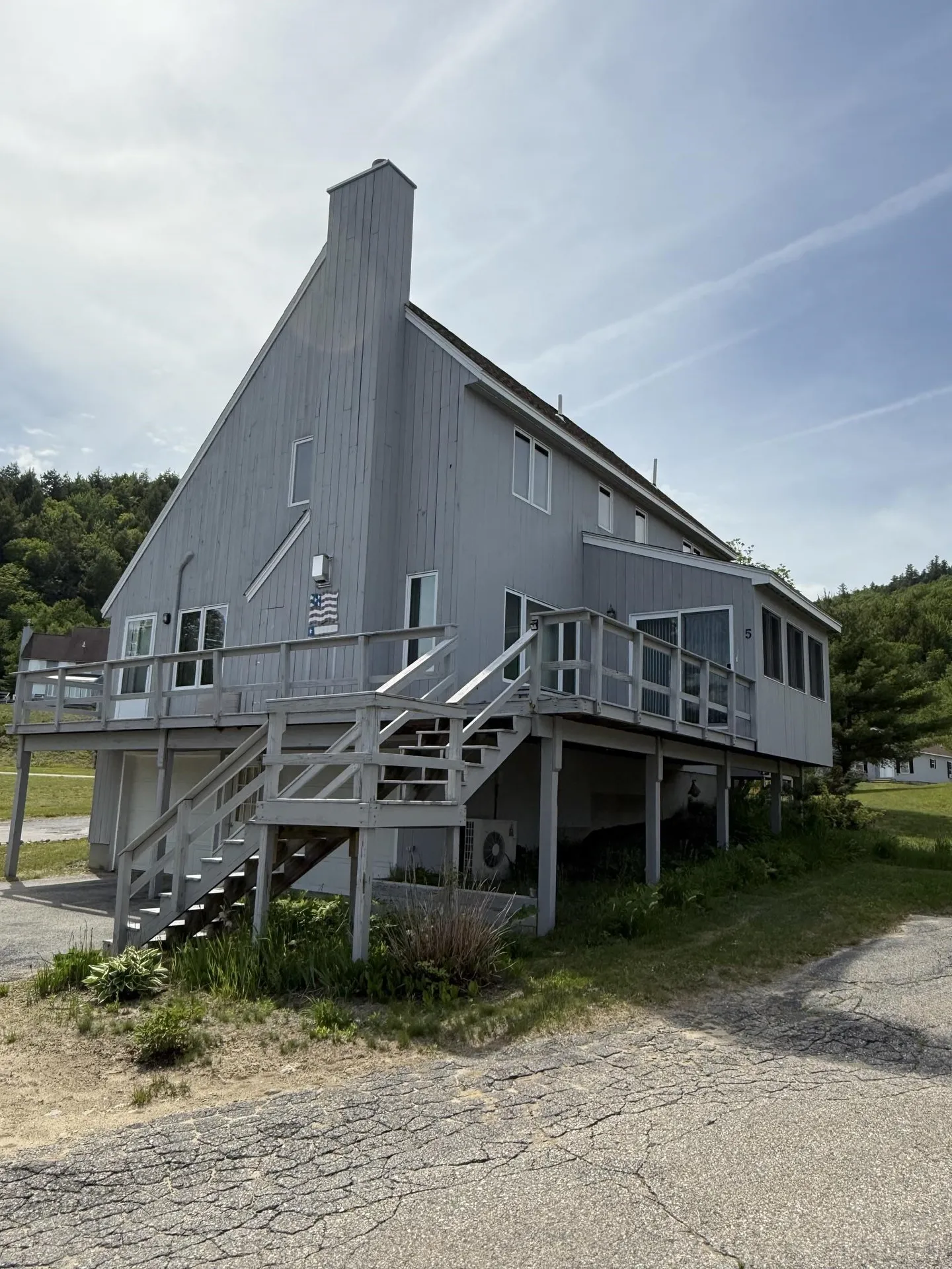 5 Ledgeview Way Plymouth NH 03264