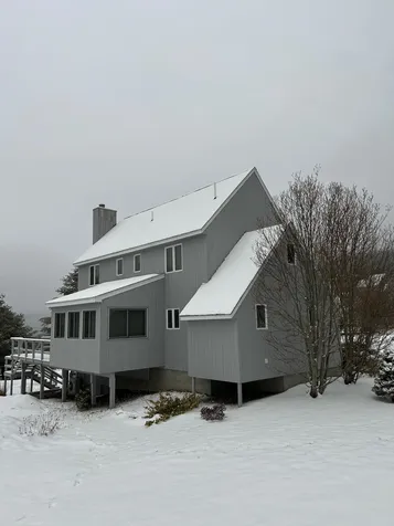 5 Ledgeview Way Plymouth NH 03264