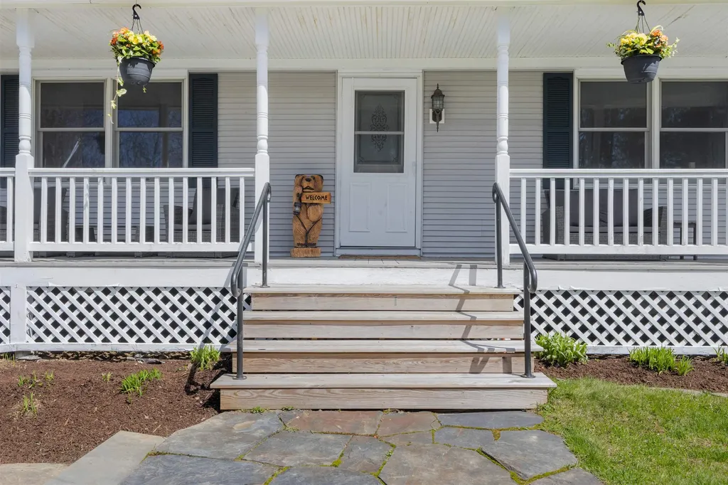 48 Snow Hill Road Waterbury VT 05677