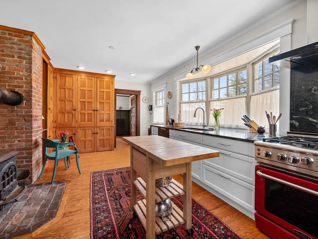 1 Hopkins Street Montpelier VT 05602