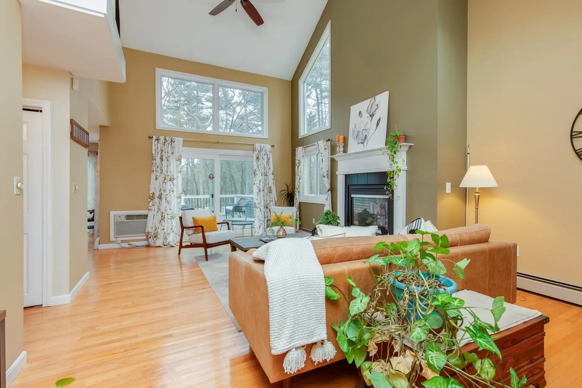 37 Standish Way Amherst NH 03031