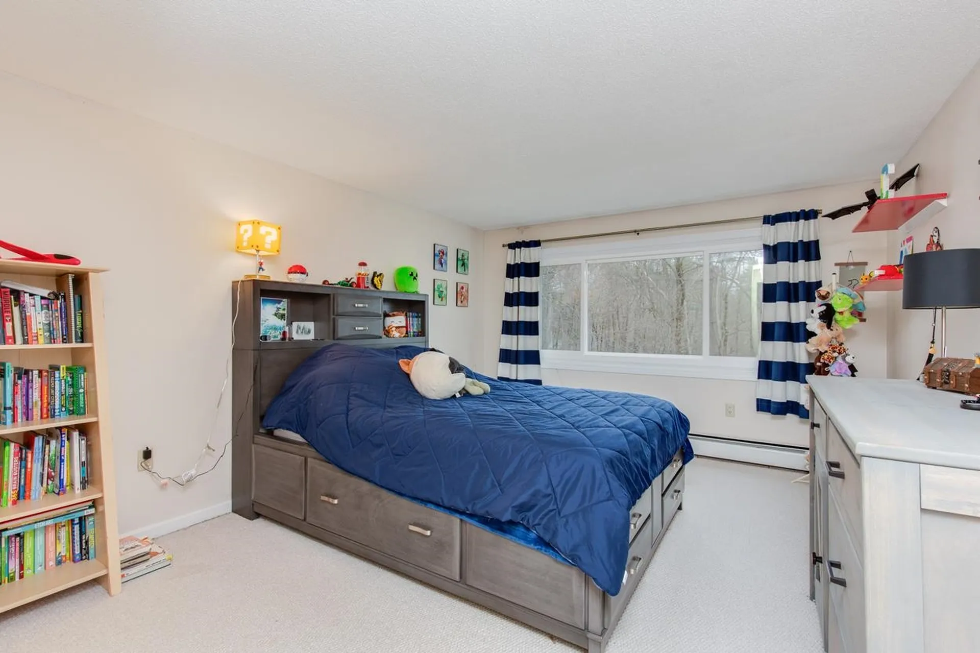 37 Standish Way Amherst NH 03031