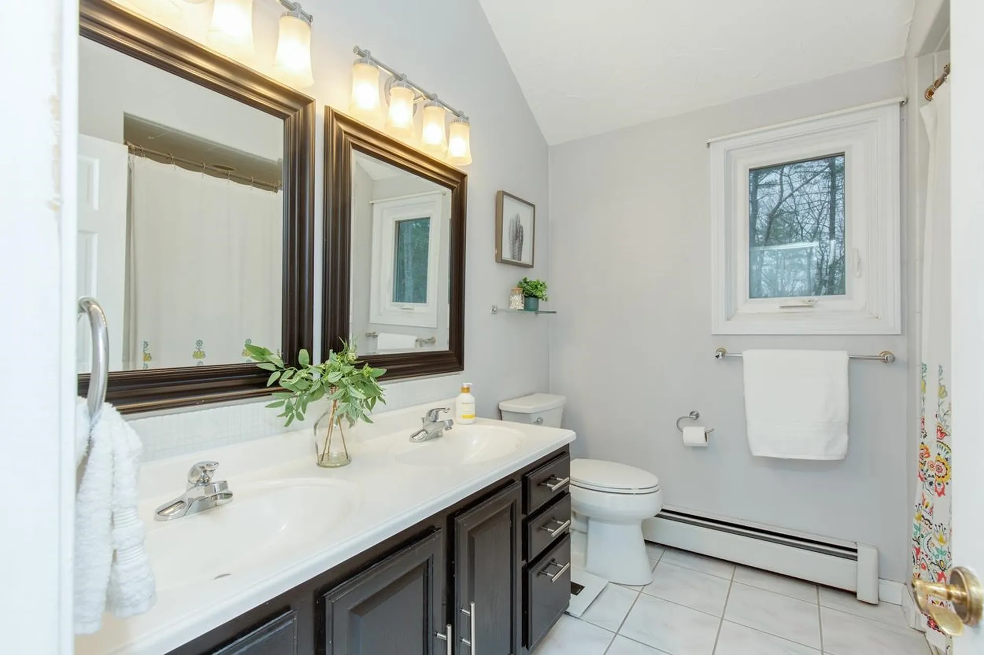 37 Standish Way Amherst NH 03031