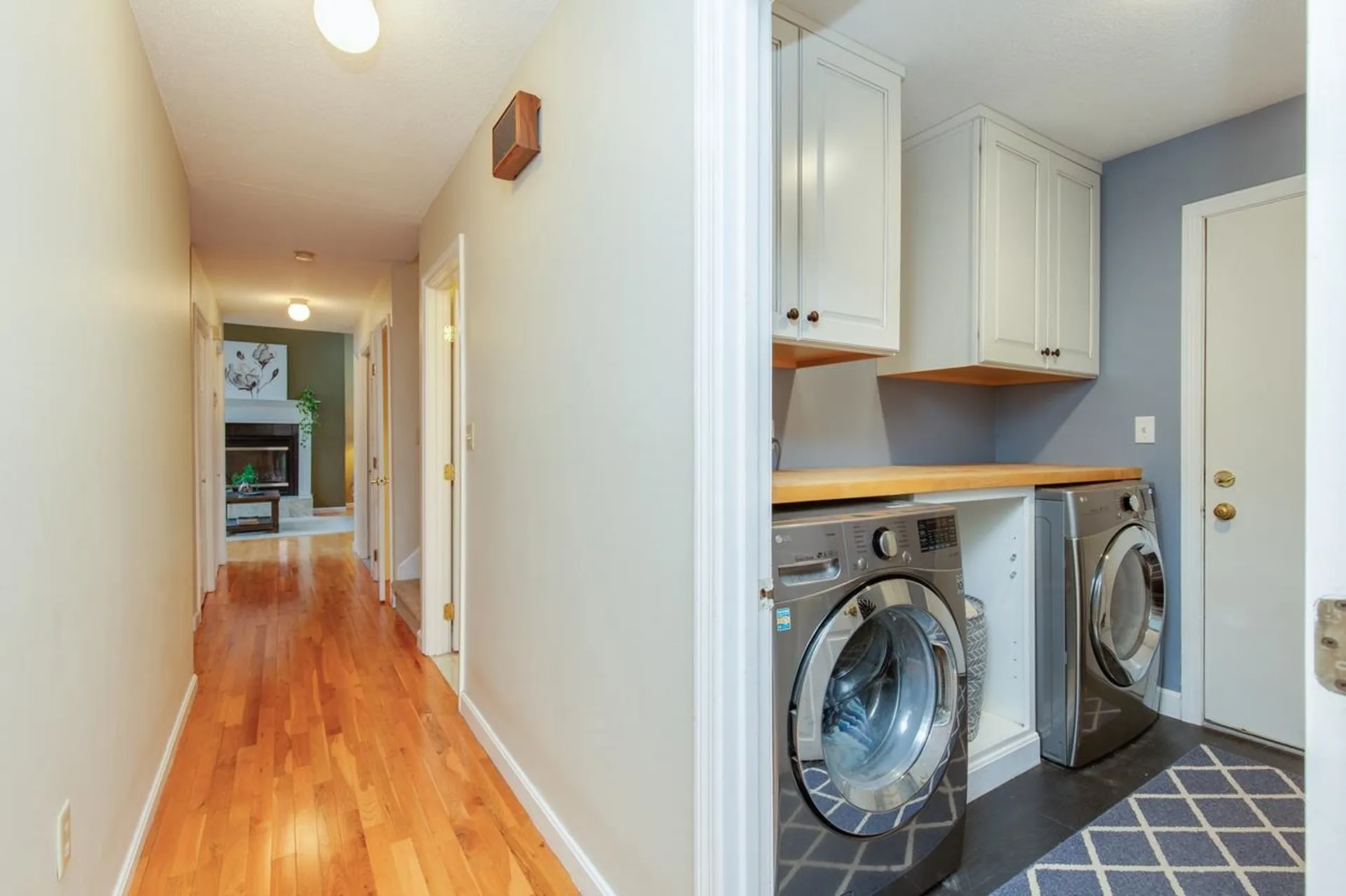 37 Standish Way Amherst NH 03031