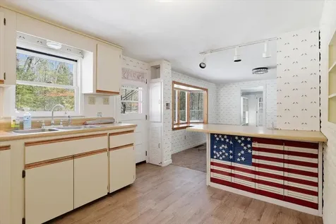 108 Harriman Hill Road Raymond NH 03077