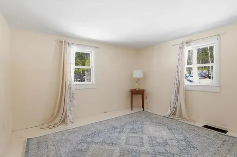 108 Harriman Hill Road Raymond NH 03077