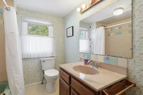 108 Harriman Hill Road Raymond NH 03077