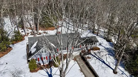 108 Harriman Hill Road Raymond NH 03077