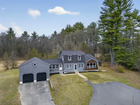 126 Marsh Road Pelham NH 03076