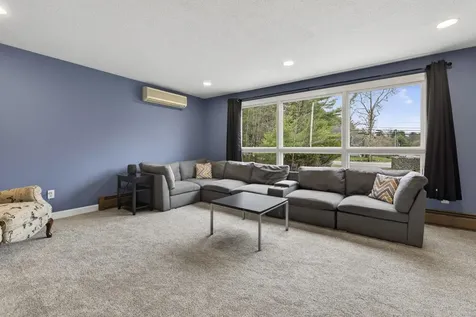 126 Marsh Road Pelham NH 03076
