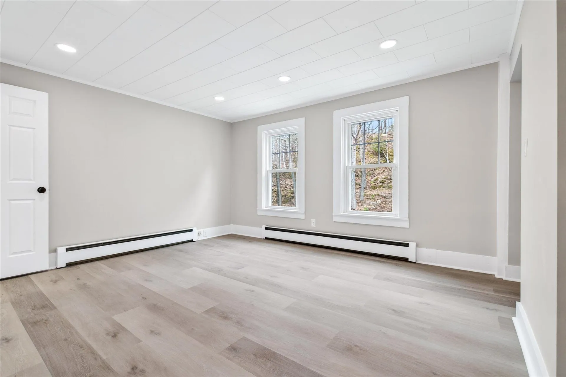 25 Bluff Street Proctor VT 05765-1008