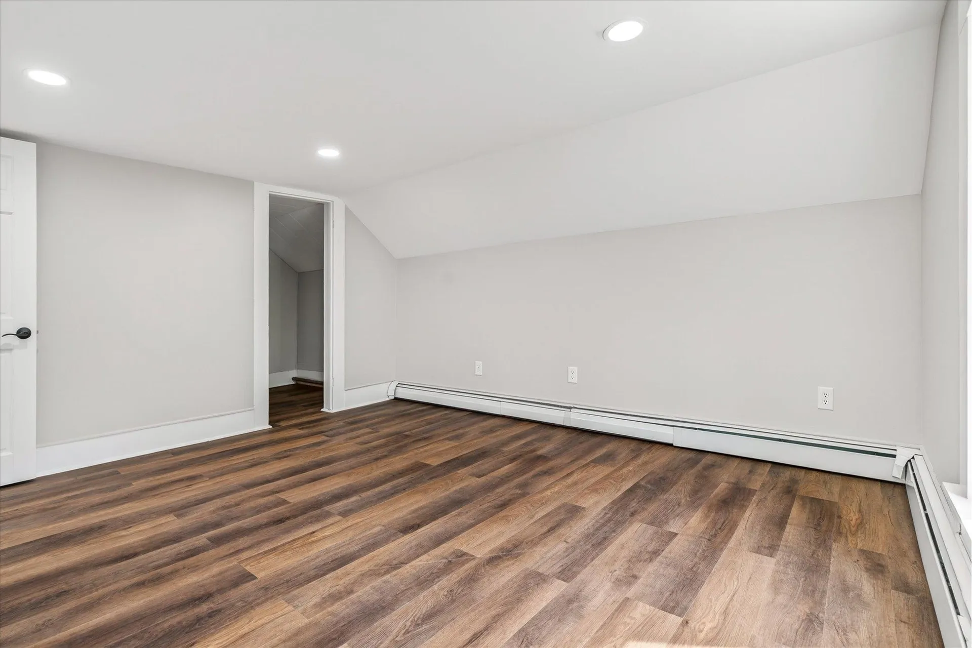 25 Bluff Street Proctor VT 05765-1008