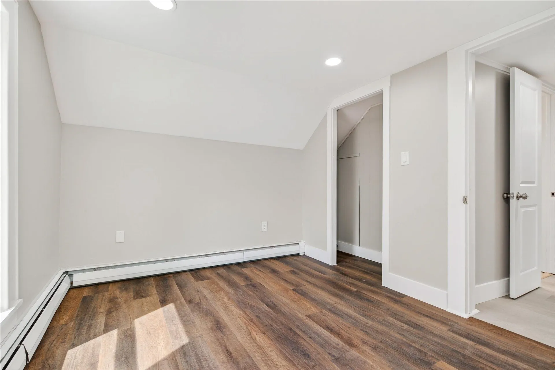 25 Bluff Street Proctor VT 05765-1008