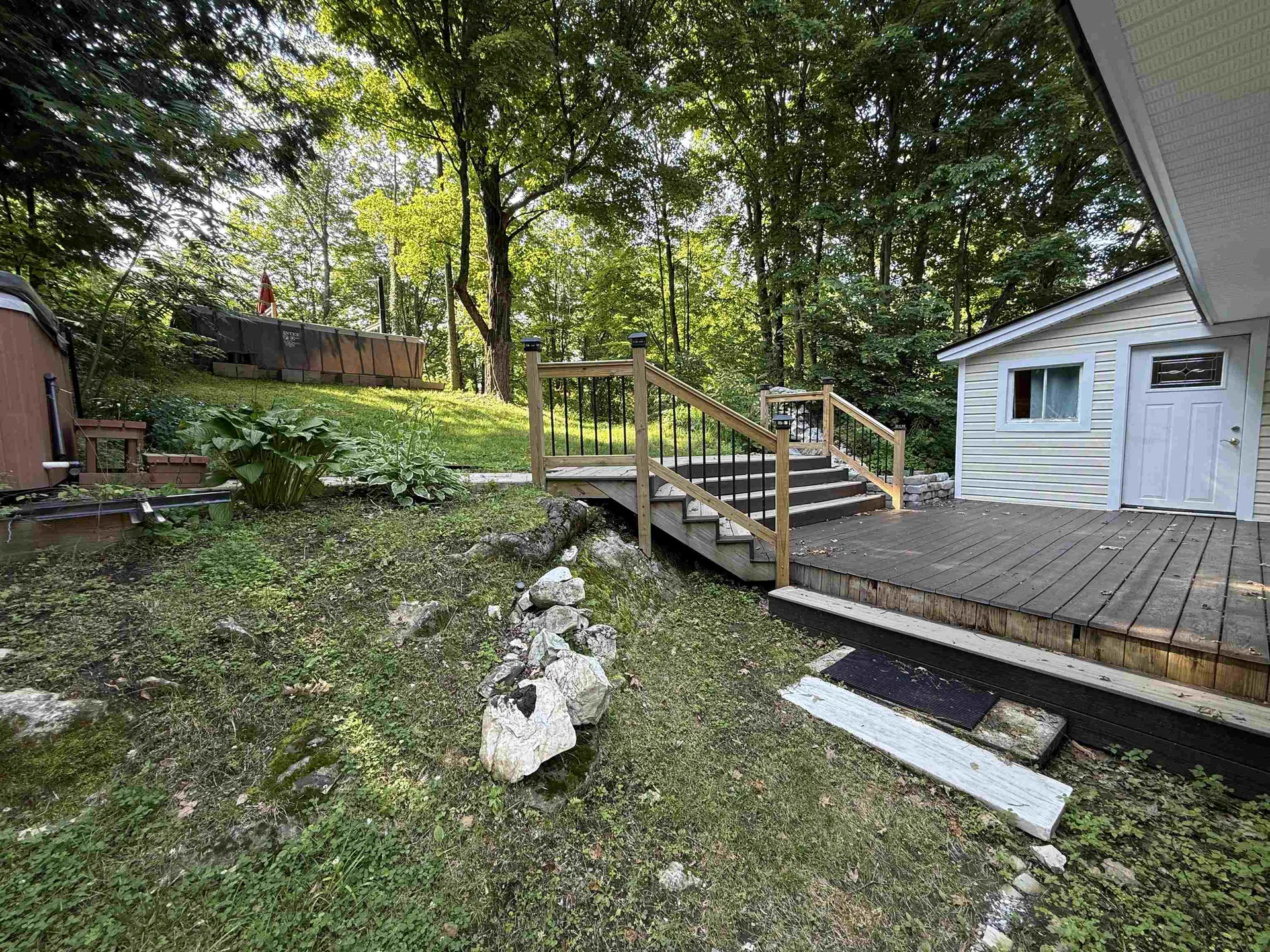 25 Bluff Street Proctor VT 05765-1008
