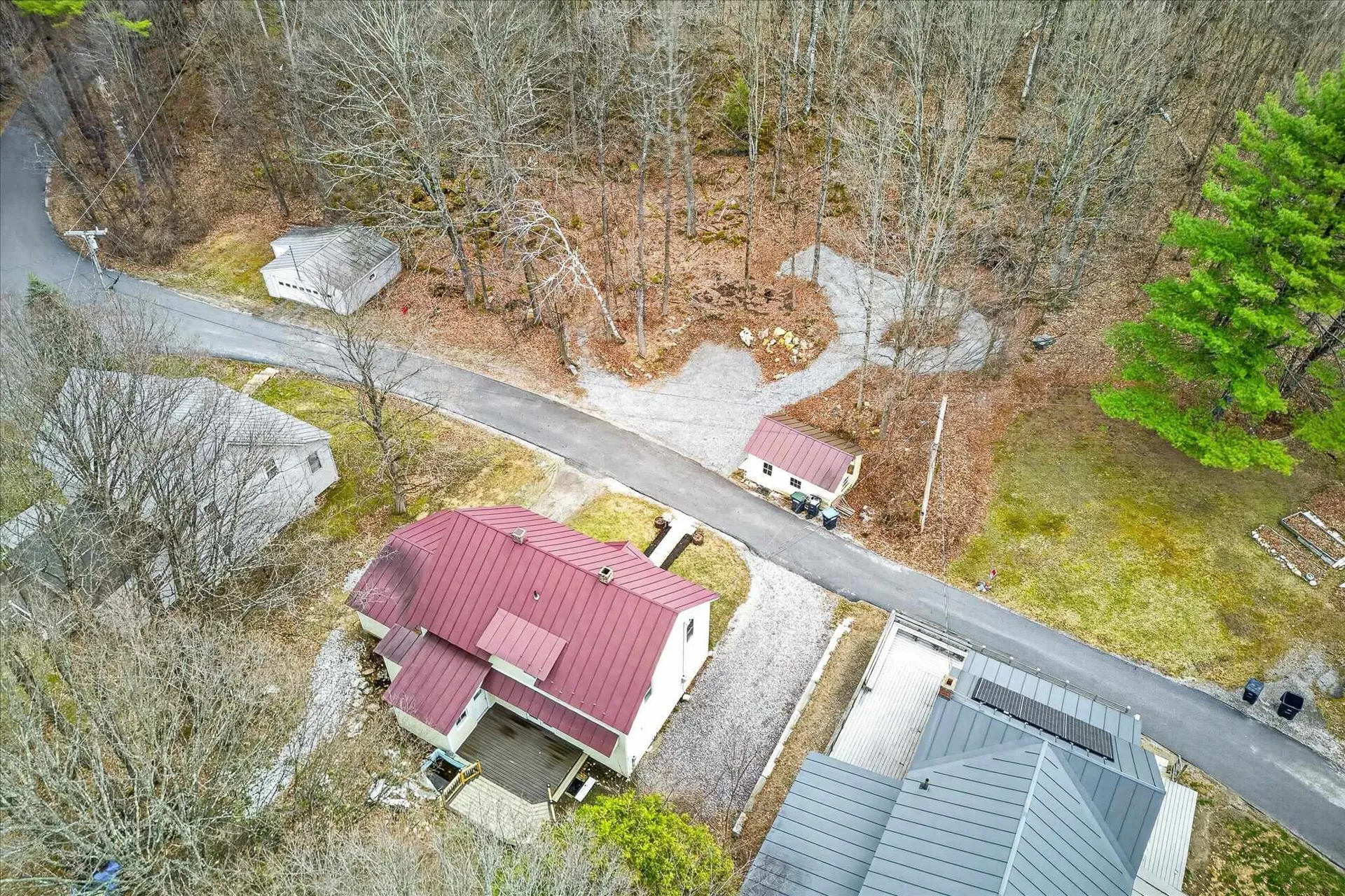 25 Bluff Street Proctor VT 05765-1008