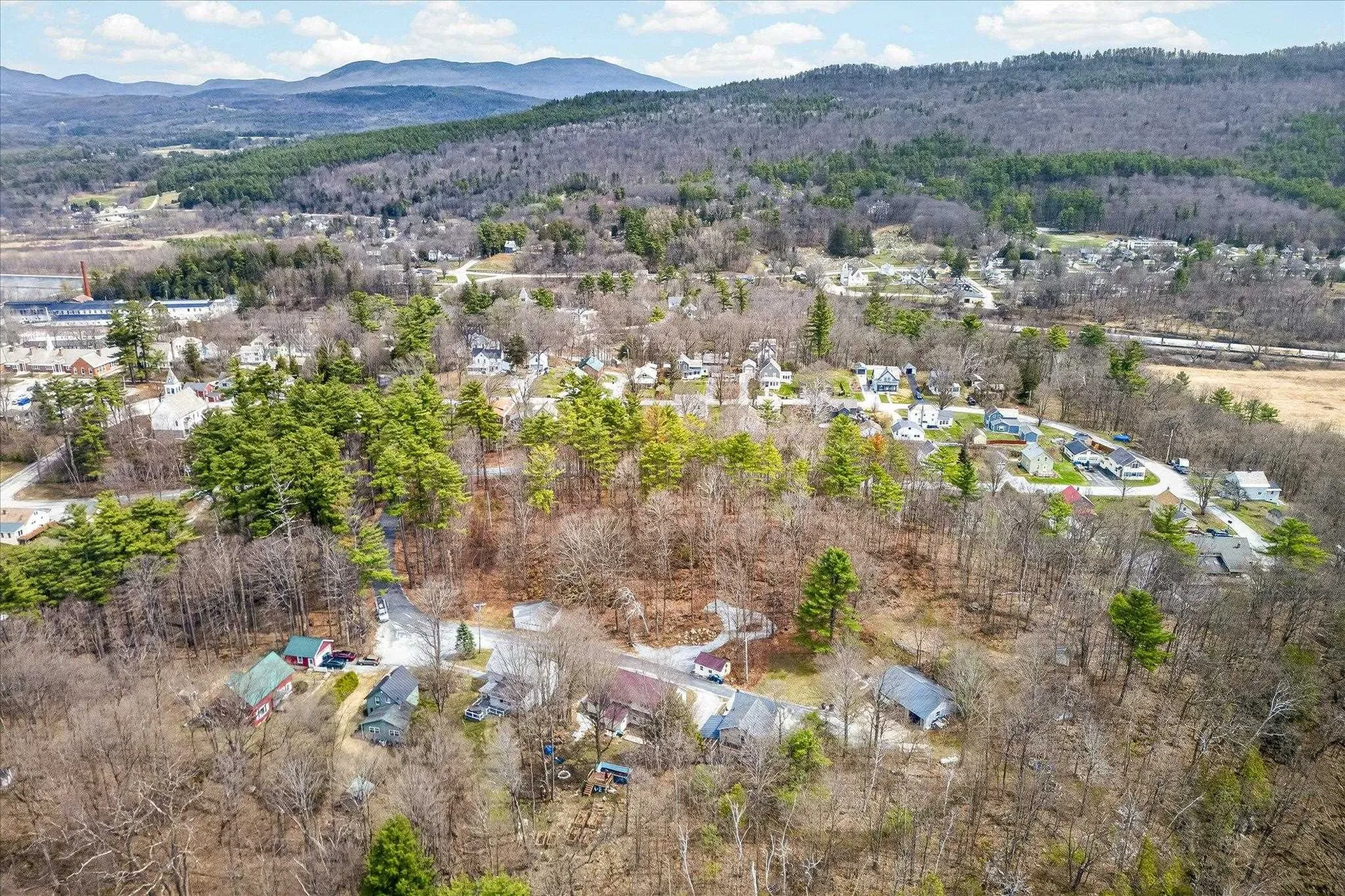 25 Bluff Street Proctor VT 05765-1008