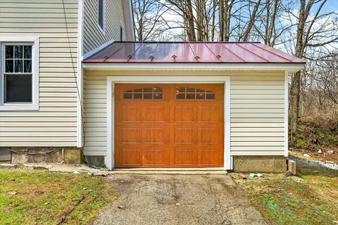 25 Bluff Street Proctor VT 05765-1008