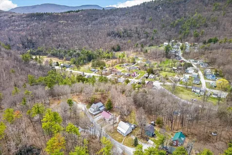 25 Bluff Street Proctor VT 05765-1008