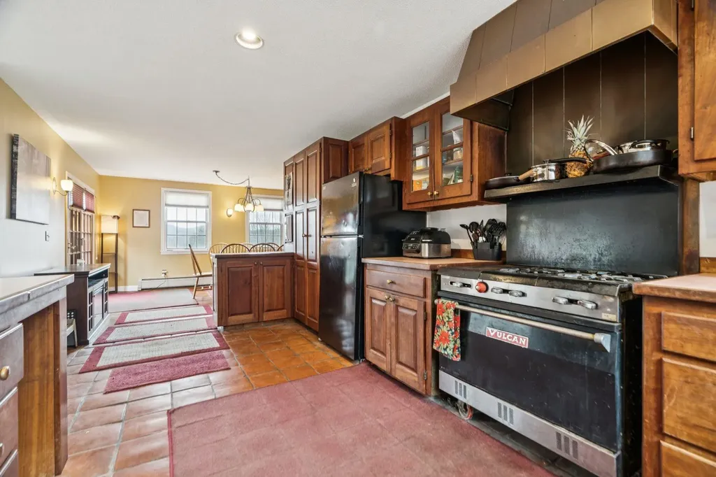 2371 Sanders Road Bethel VT 05032